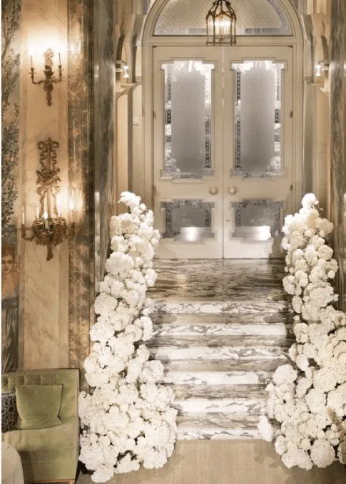luxury wedding flower arrangment